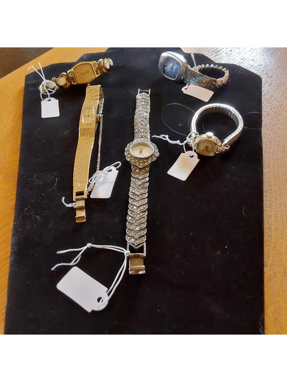 Vintage Ladies Designer Wrist Watches - 6